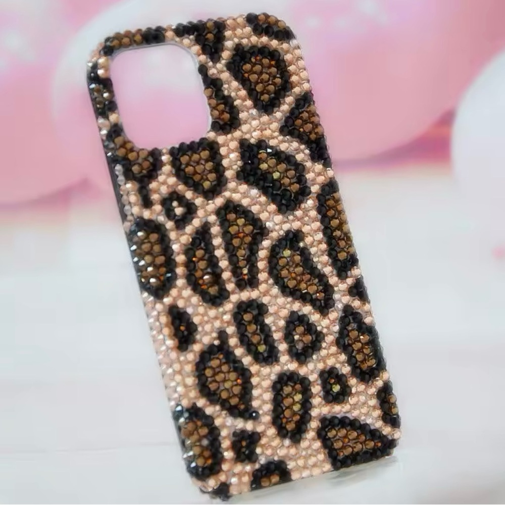 Brown and Black Giraffe Print Rhinestone Phone Cover